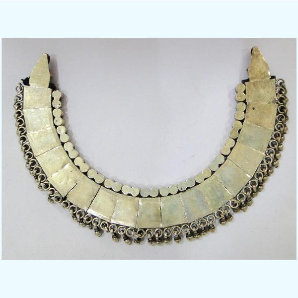 natural and artistic